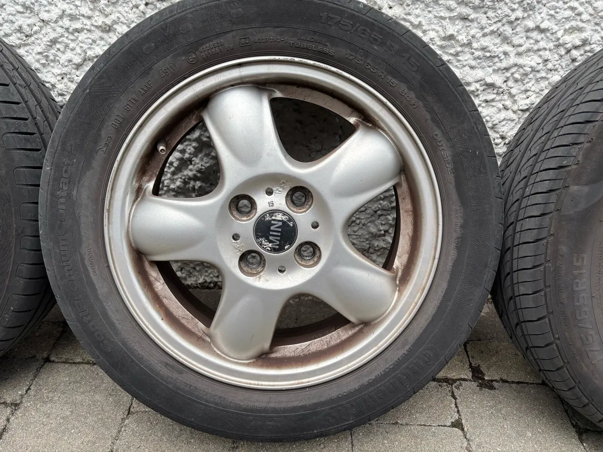 Mini R55 15 inch alloy wheels - Image 3