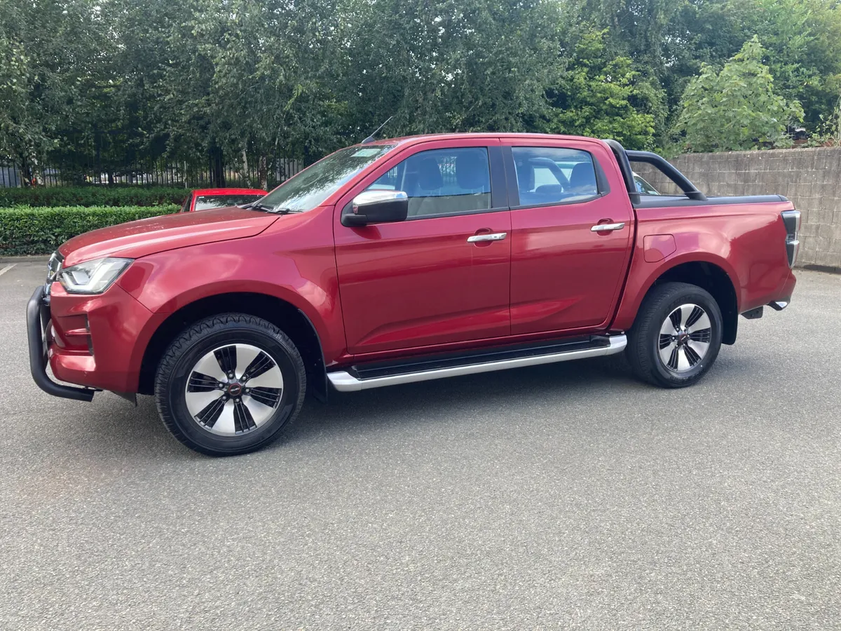 Isuzu D-Max 2022 - Image 1