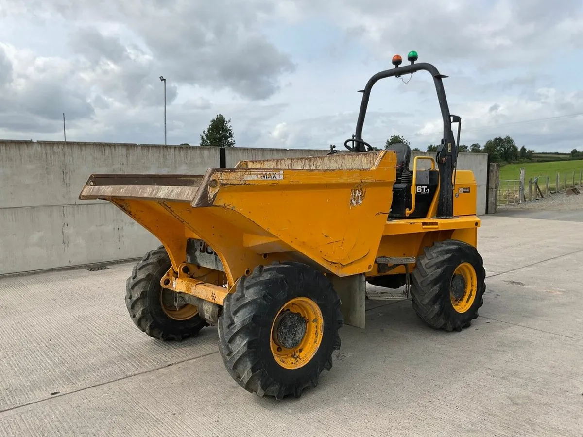 JCB 6 TON STRAIGHT SKIP DUMPER - Image 1