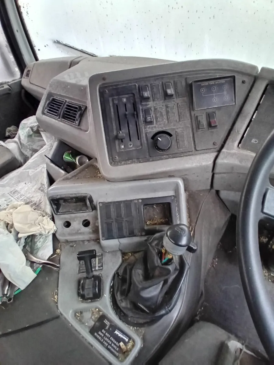 ERF EC14 - 14L Engine - Year 1994 - Image 4