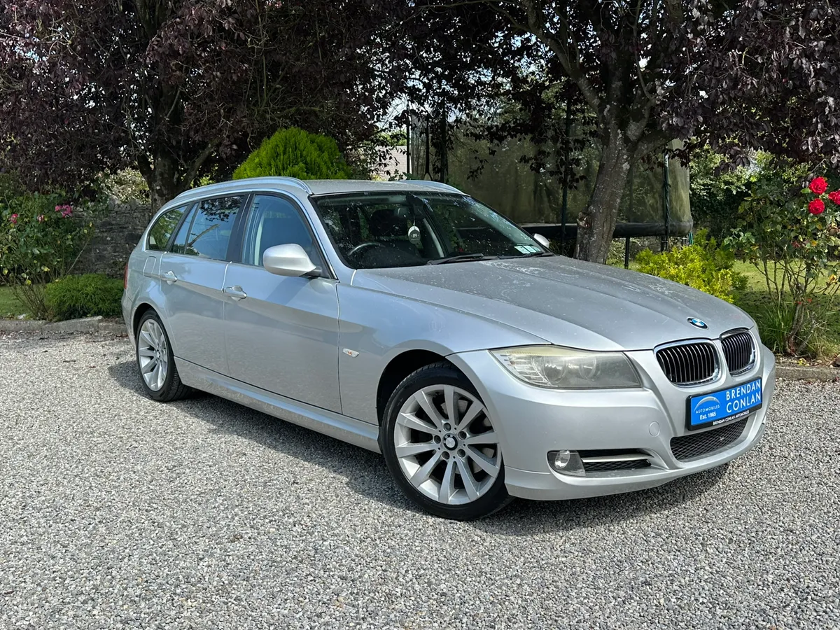 BMW 320D Estate Leather - Image 1