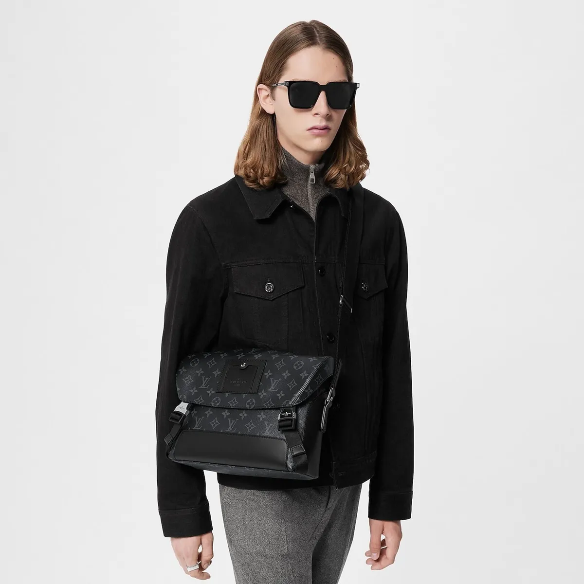 LV voyager Men’s bag - Image 2