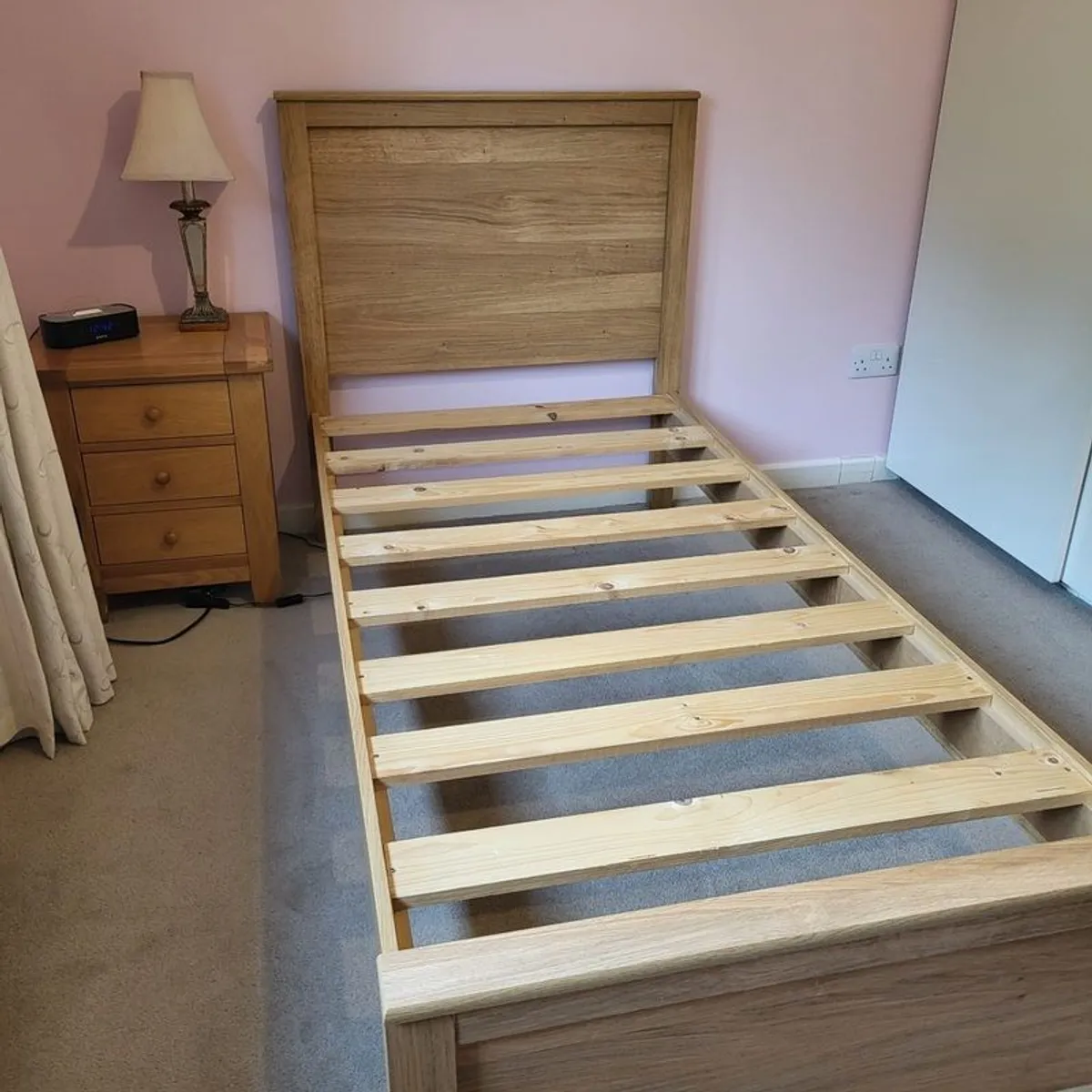 Wood framed Single Bed - Image 2