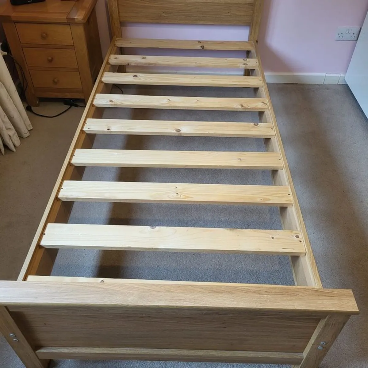 Wood framed Single Bed - Image 4