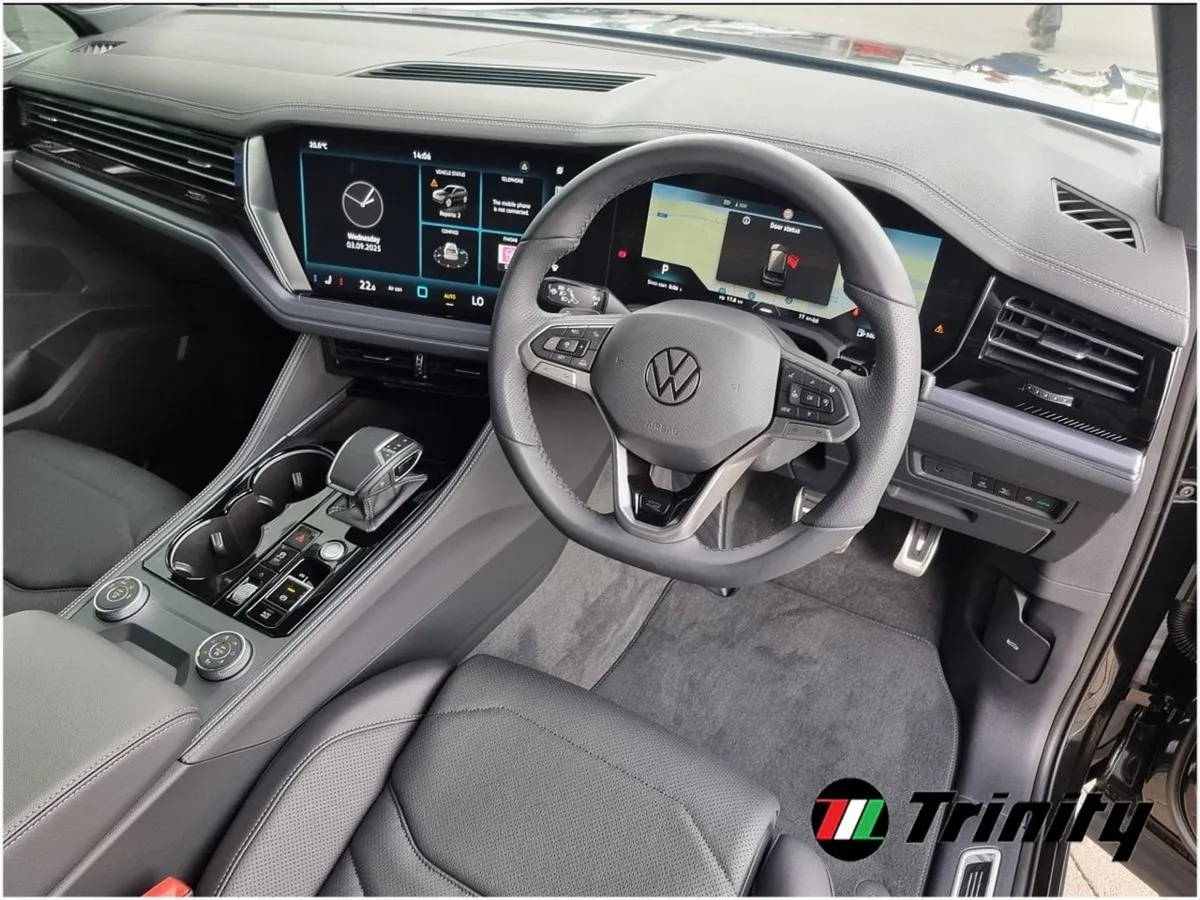 Volkswagen Touareg R-line Commercial Huge Spec Be - Image 2