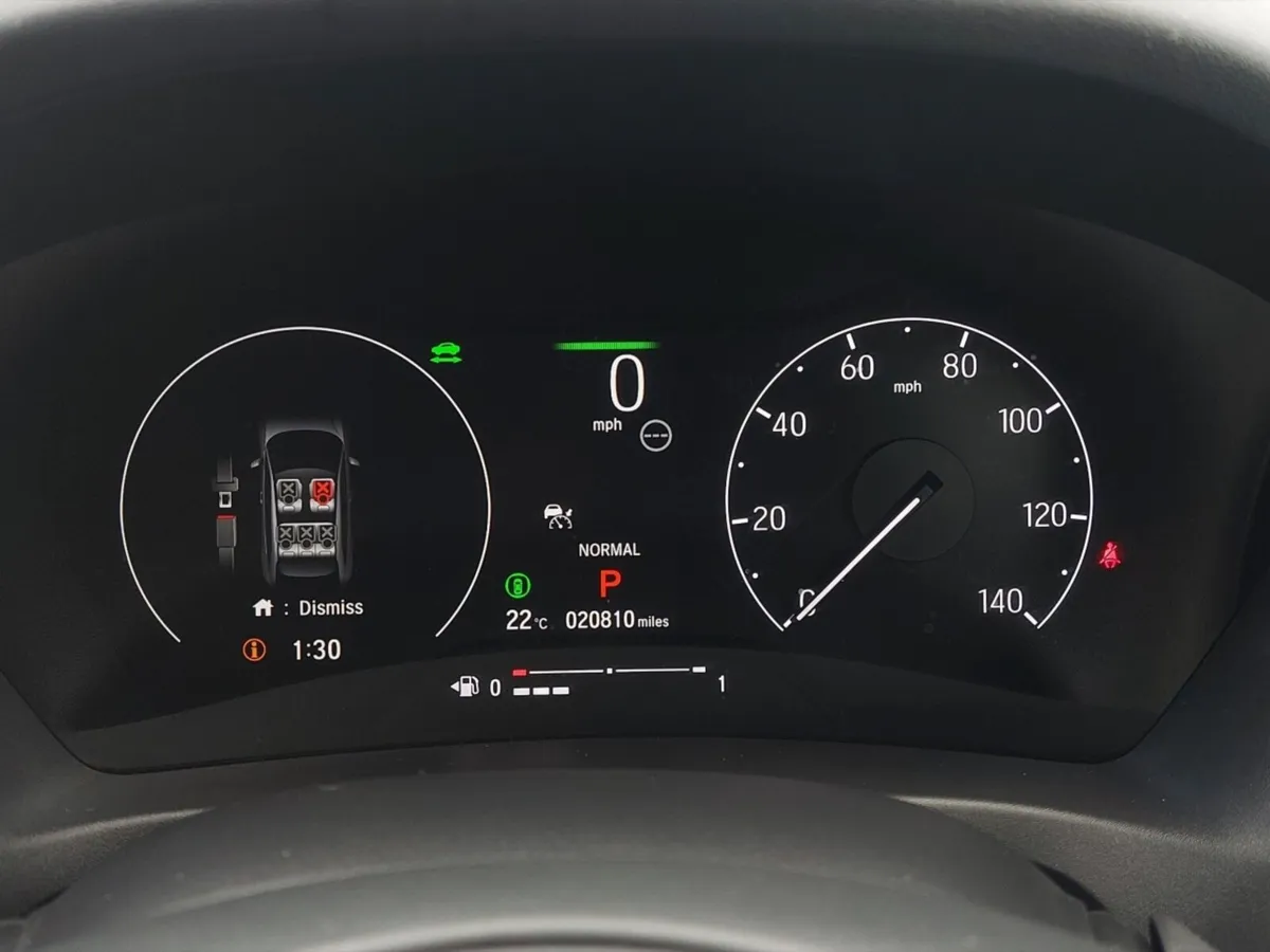 Honda HR-V Hr-V Hatchback Advance - Image 2