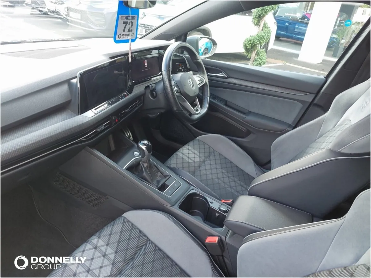 Volkswagen Golf Hatchback R-Line - Image 2