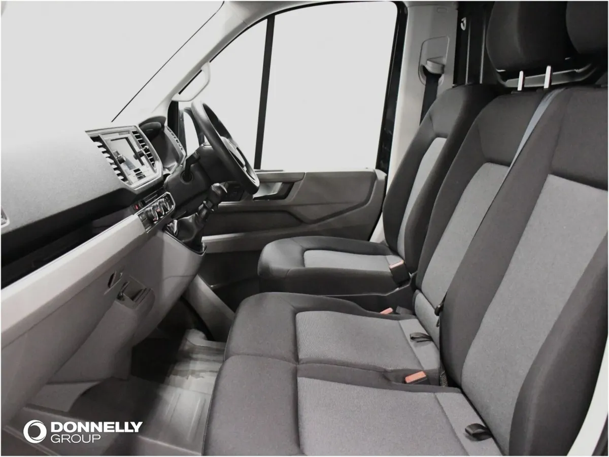 Volkswagen Crafter Cr35 Mwb Diesel Fwd Trendline - Image 2