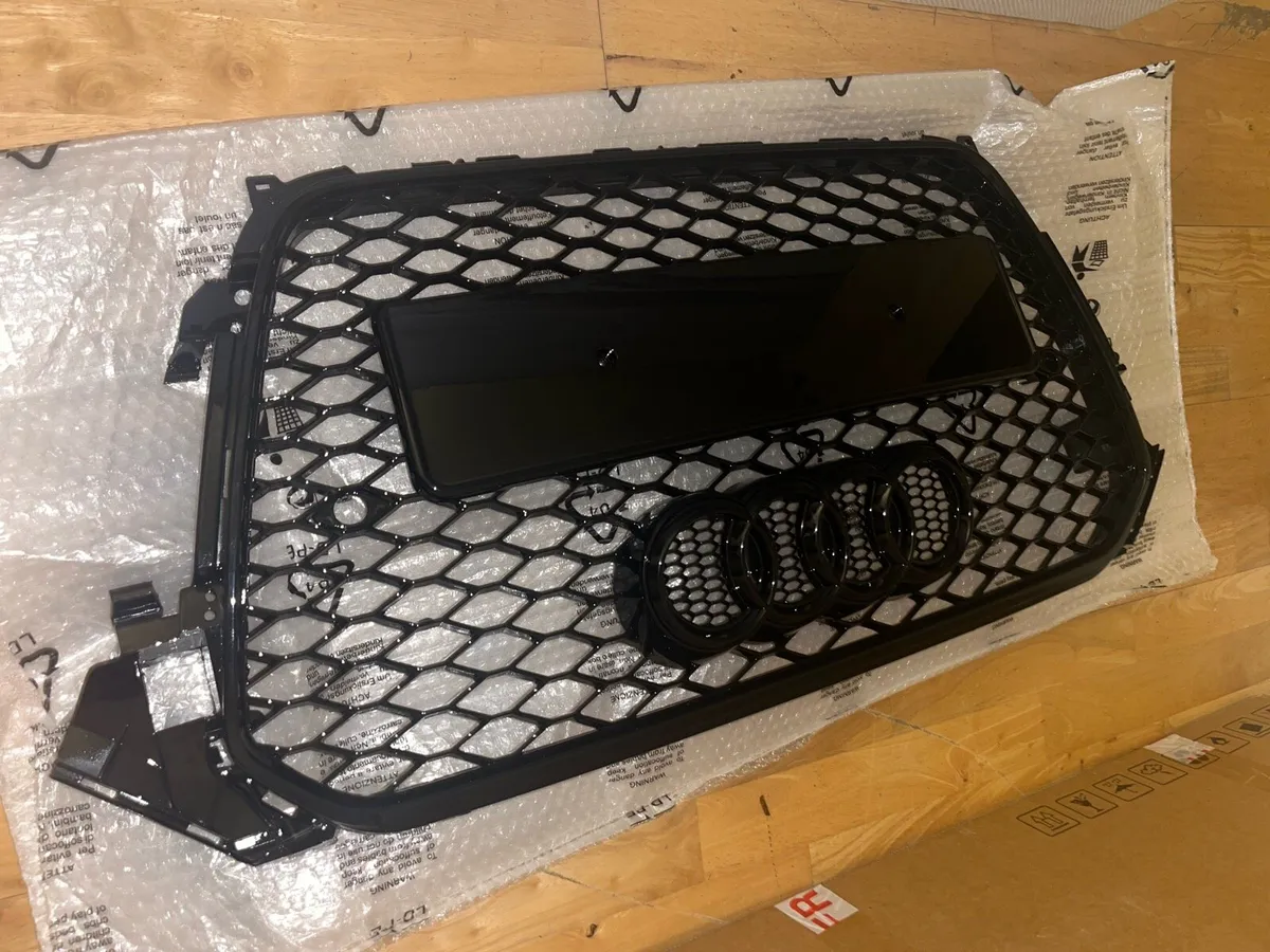 A4 honeycomb grill