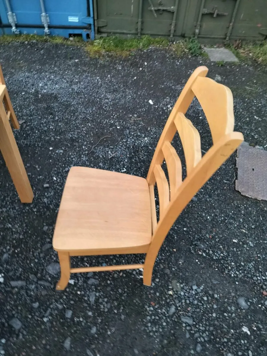 Dining table + 6 chairs - Image 4