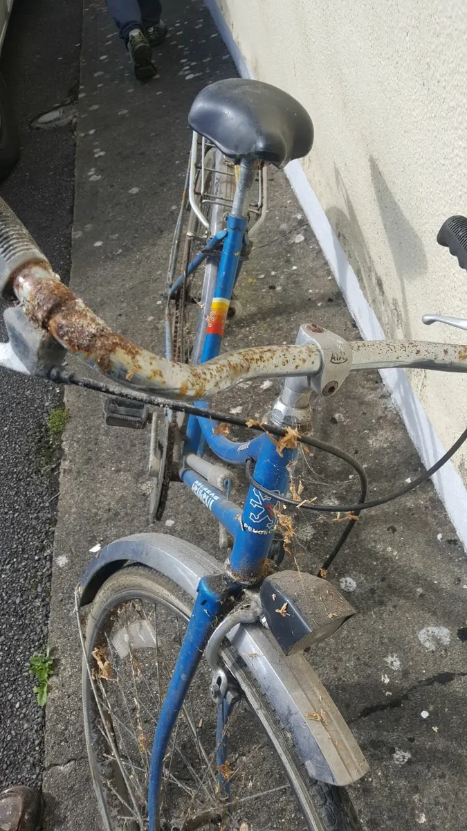 Peugeot bicycle - Image 3