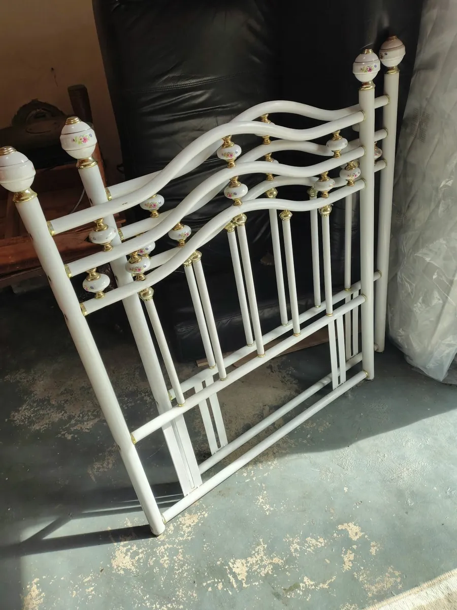 Single Bed metal Headboard - Image 1