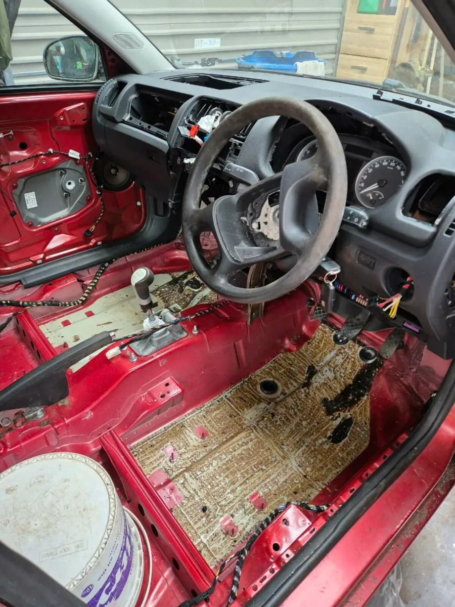 Unfinished project,  Skoda Fabia 1.2 - Image 4