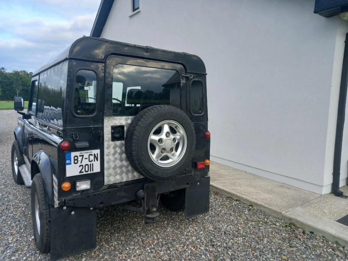 Landrover defender 90 - Image 2
