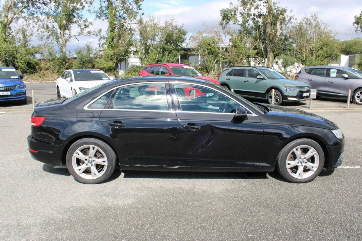 Audi A4 2.0tdi 150HP SE Ultra - Image 4