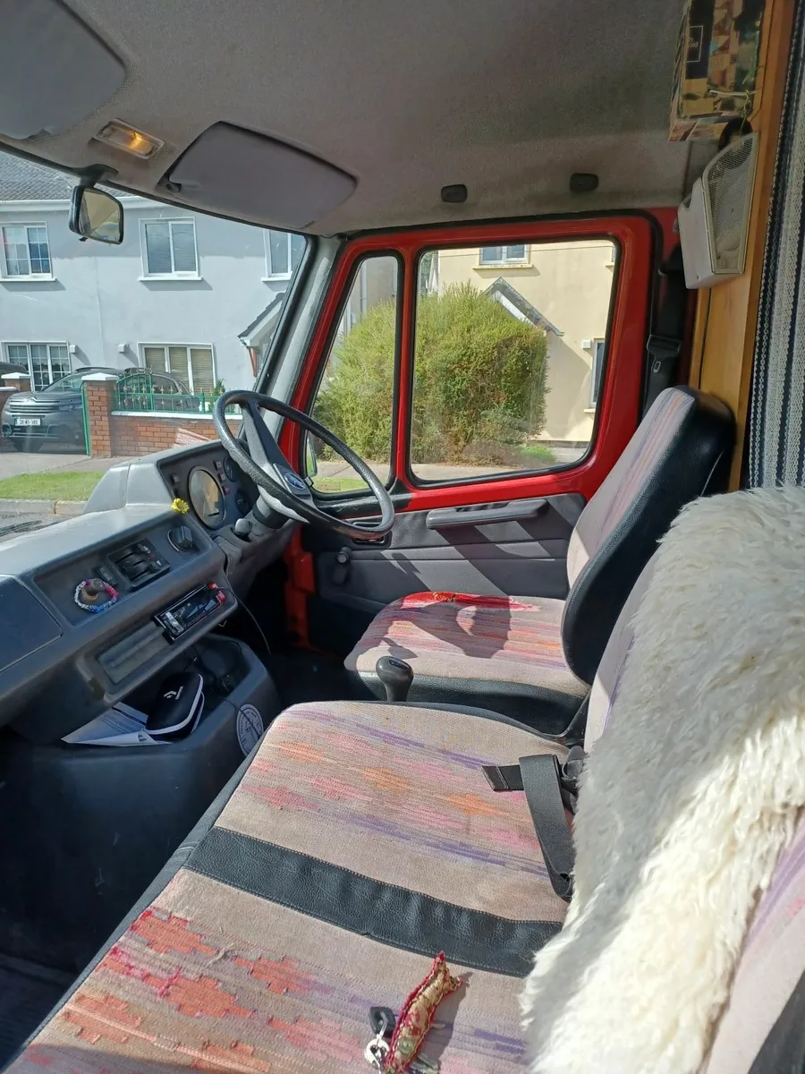 Camper van - Image 3