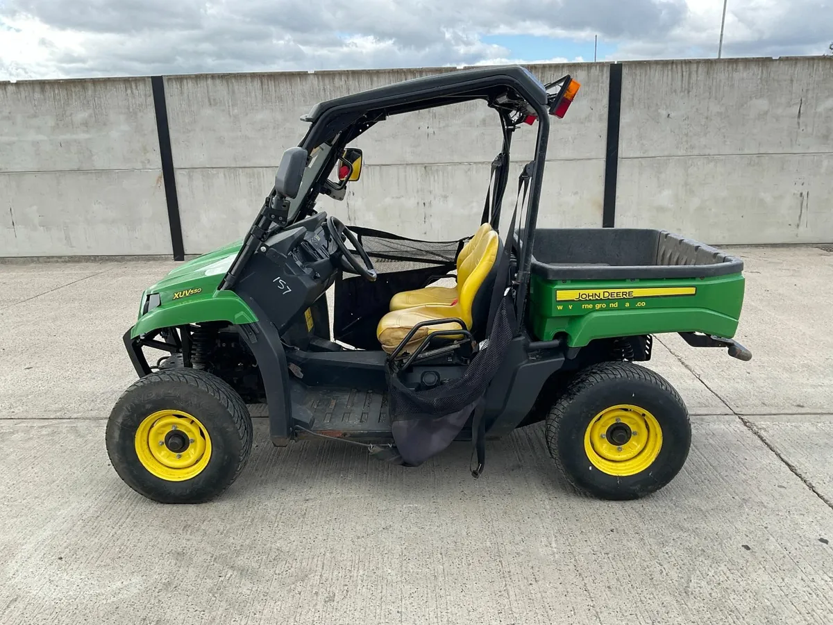 JOHN DEERE XUV550 4WD PETROL UTILITY TRUCK - Image 3