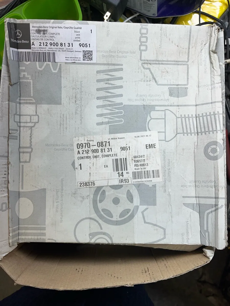Mercedes c class steering control unit - Image 1