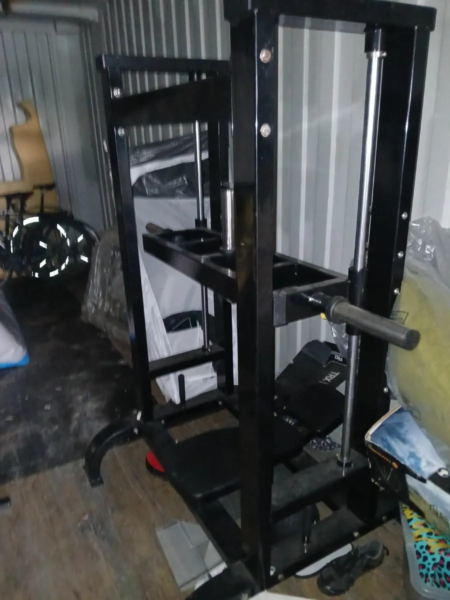 Gym equipment - Image 2