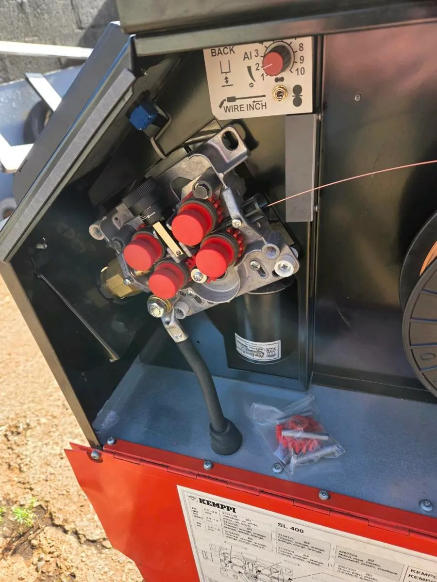 Mig welder - Image 3