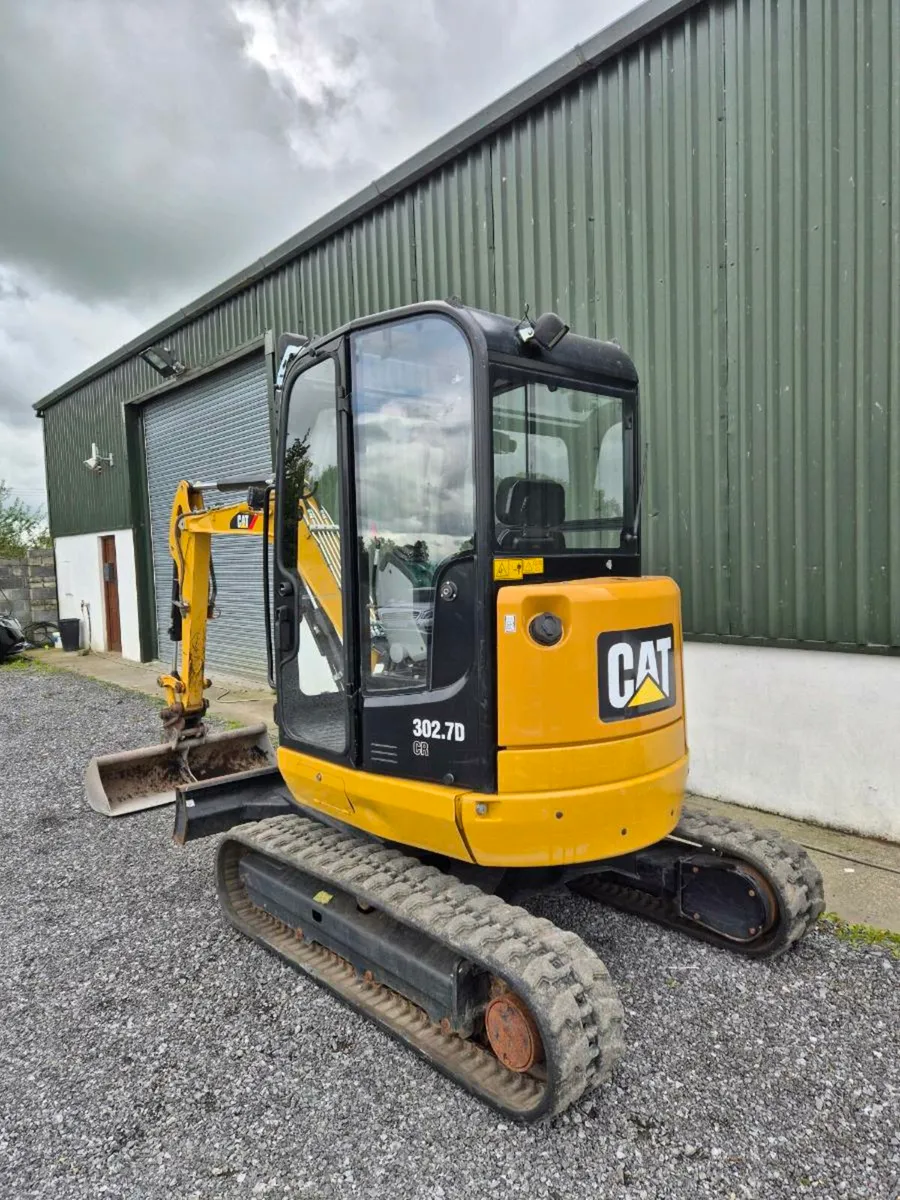 Cat Mini digger - Image 2