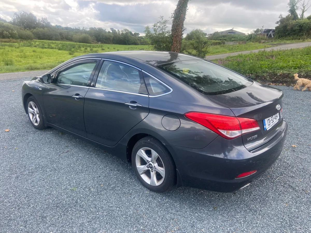 Hyundai I40 1.7dsl Executive - Image 4