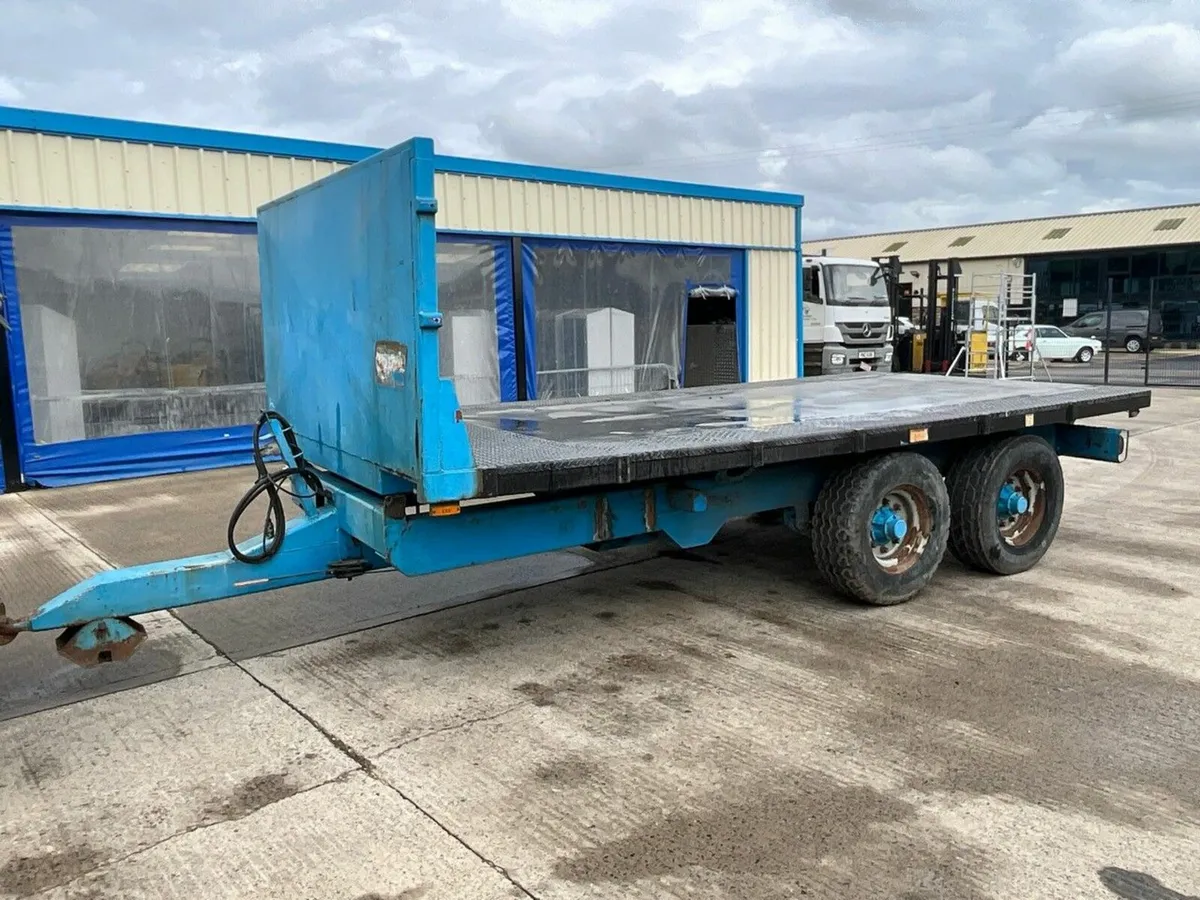 APPROX. 16ft TRIFFITT TWIN AXLE FLAT TRAILER - Image 1