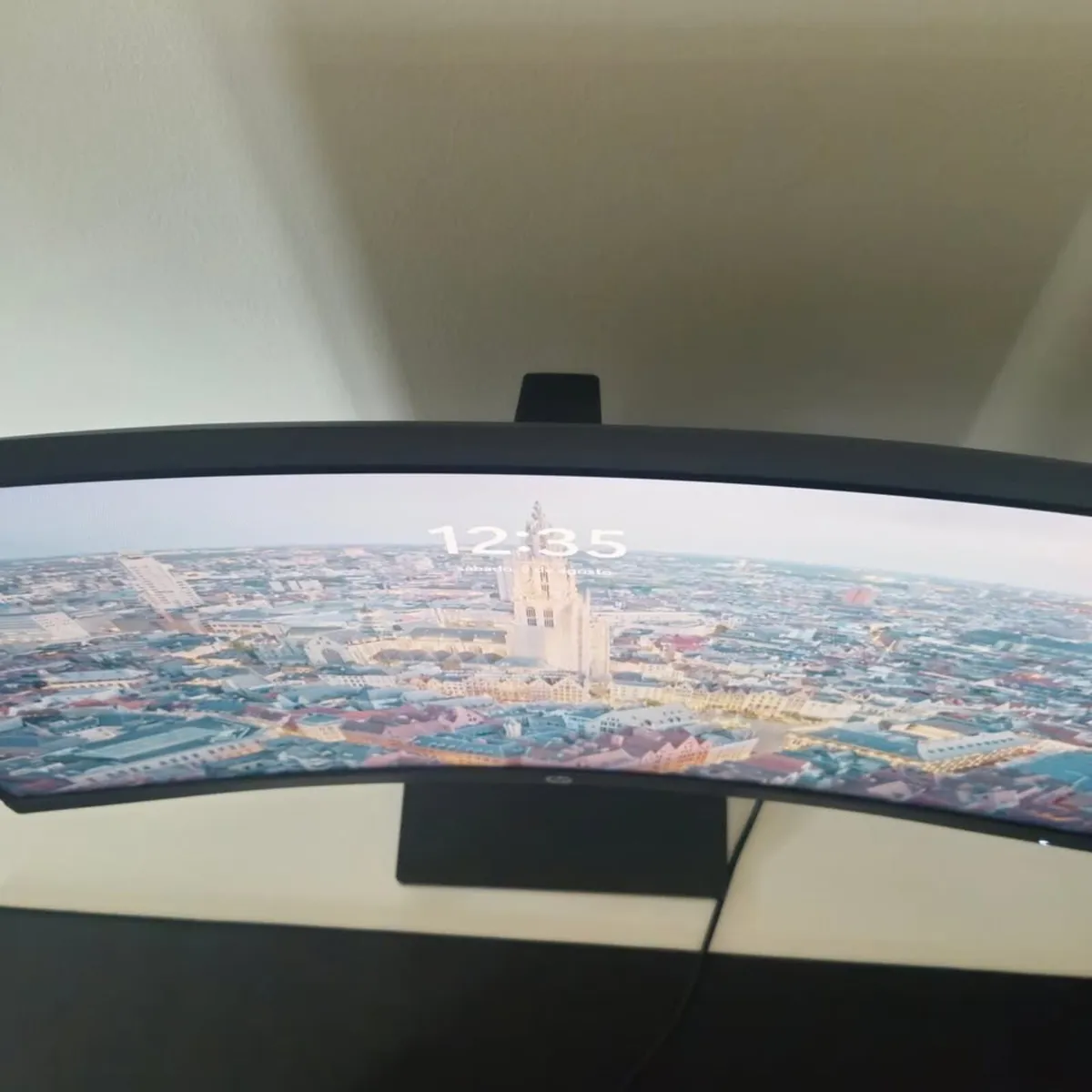 Gaming Monitor 27" QHD Curved 165Hz HP X27qc - Image 4