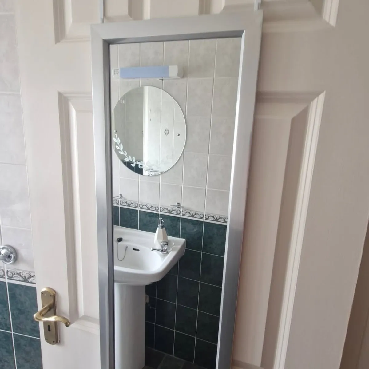Over Door Full Lenght Mirror - Image 3