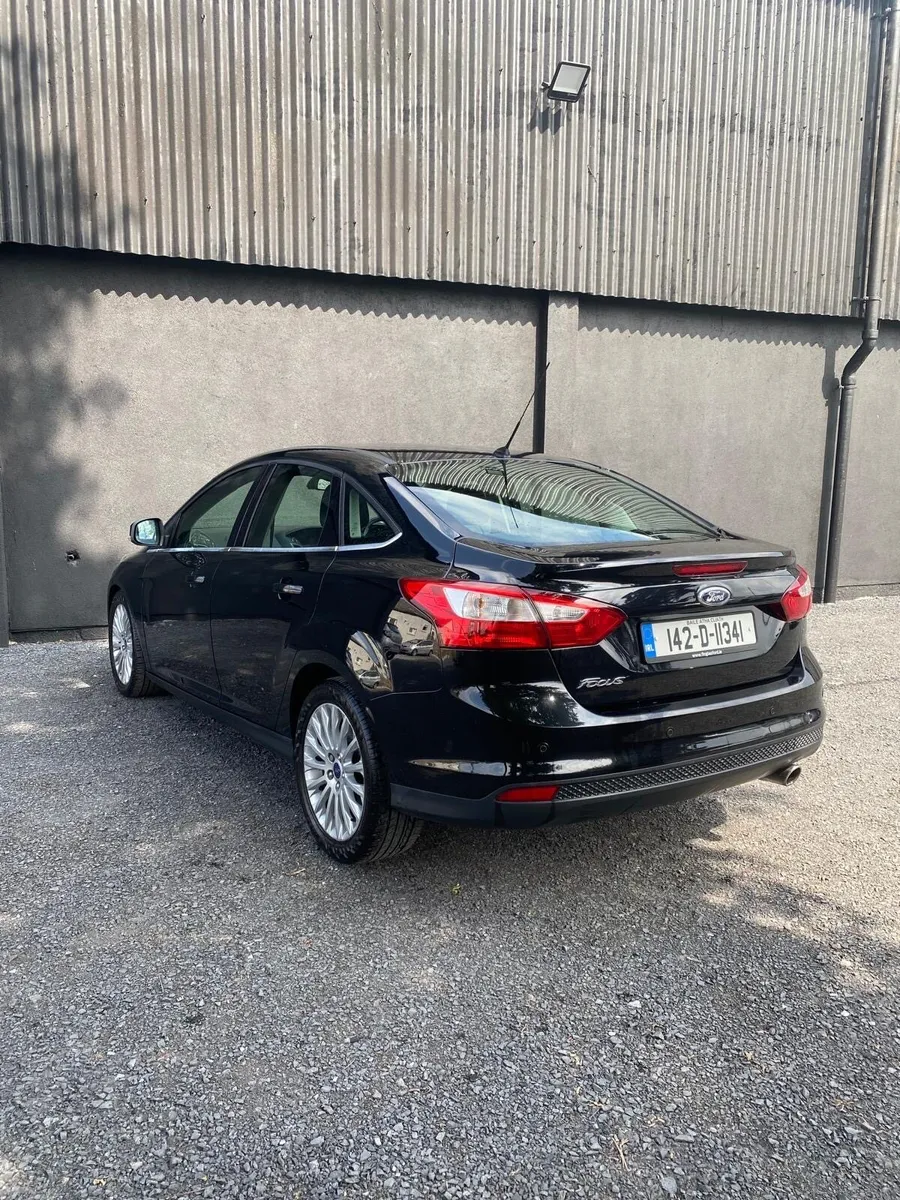 FORD FOCUS TITANIUM 2.0 AUTOMATIC - Image 4