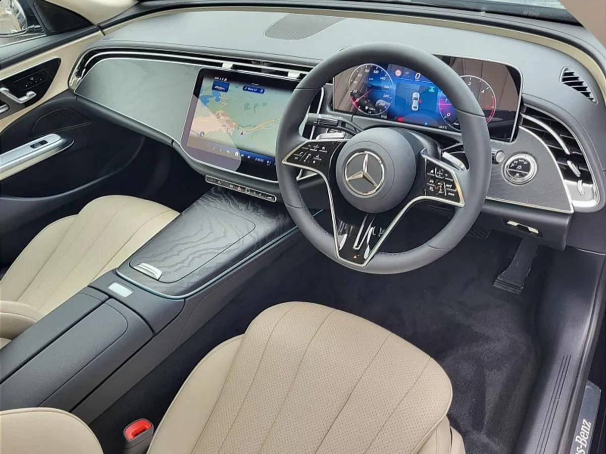 Mercedes-Benz E-Class E220d Avantgarde Plus Auto - Image 2