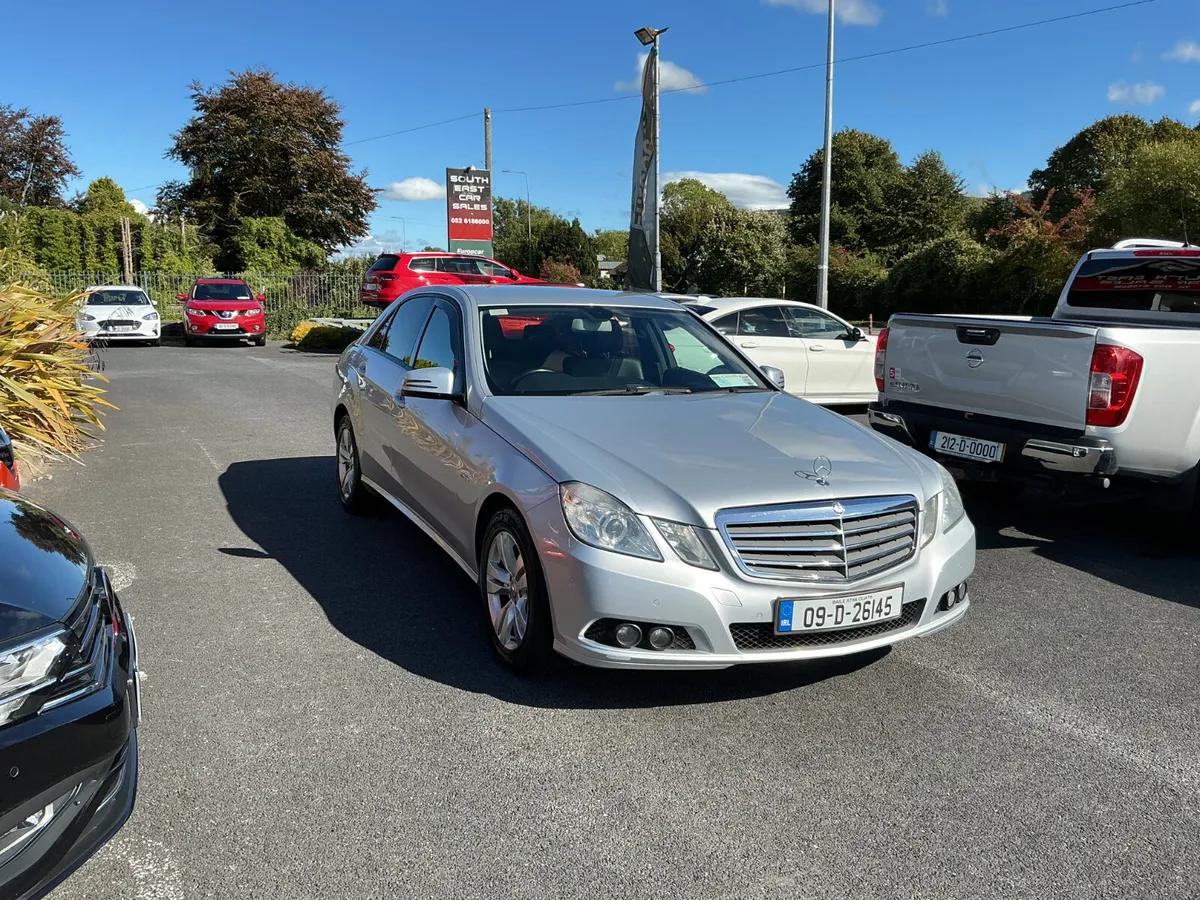 2009 MERCEDES-BENZ E-CLASS CDI AUTO - Image 4
