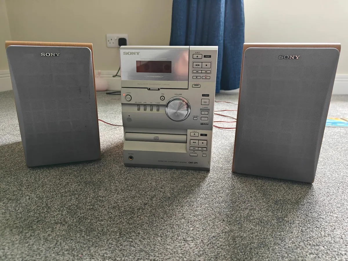 Sony Micro hi-fi - Image 2