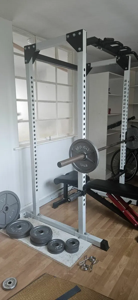 Weights Frame and Weights - Image 1