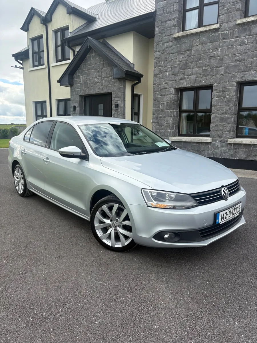 Volkswagen Jetta 2014 - Image 1