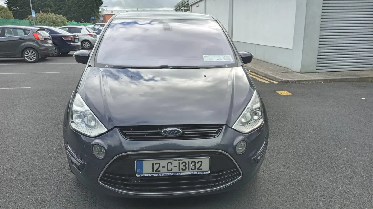 Ford S-Max 2012 / 7 Seater / Manual / 2.0 Diesel - Image 2