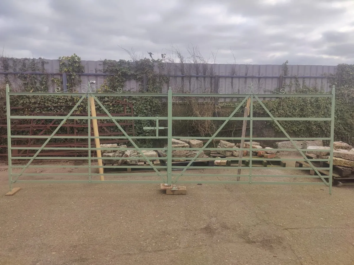 Pair of matching forged gates - Image 1