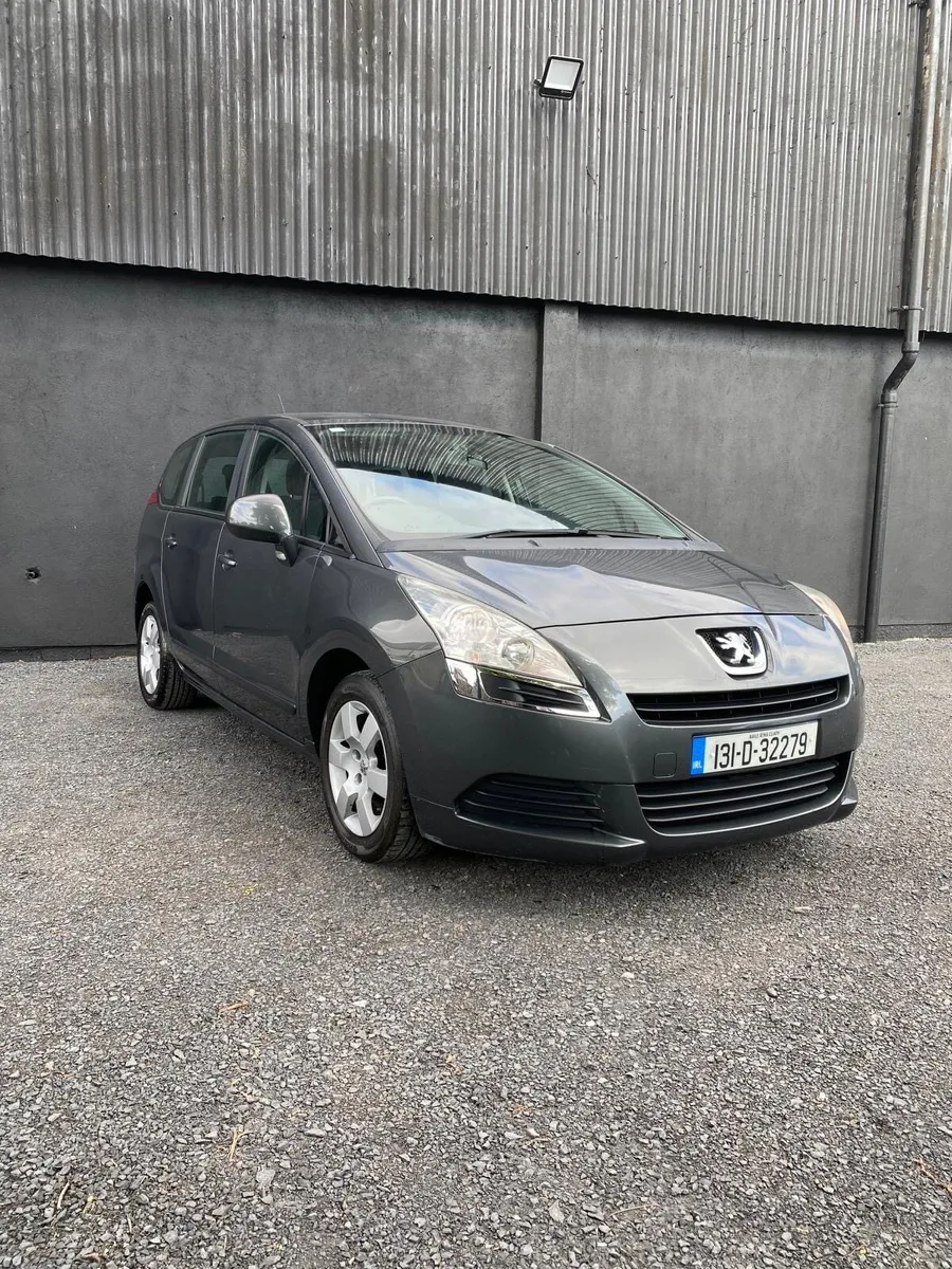PEUGEOT 5008 AUTOMATIC - Image 2