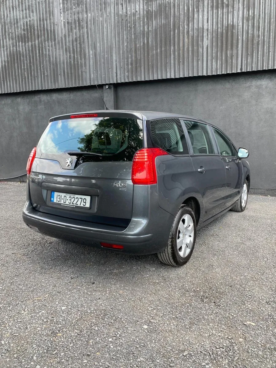 PEUGEOT 5008 AUTOMATIC - Image 3
