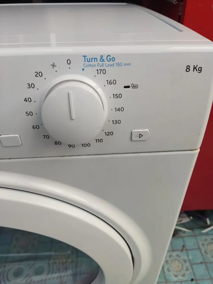 INDESIT Condenser dryer - Image 2
