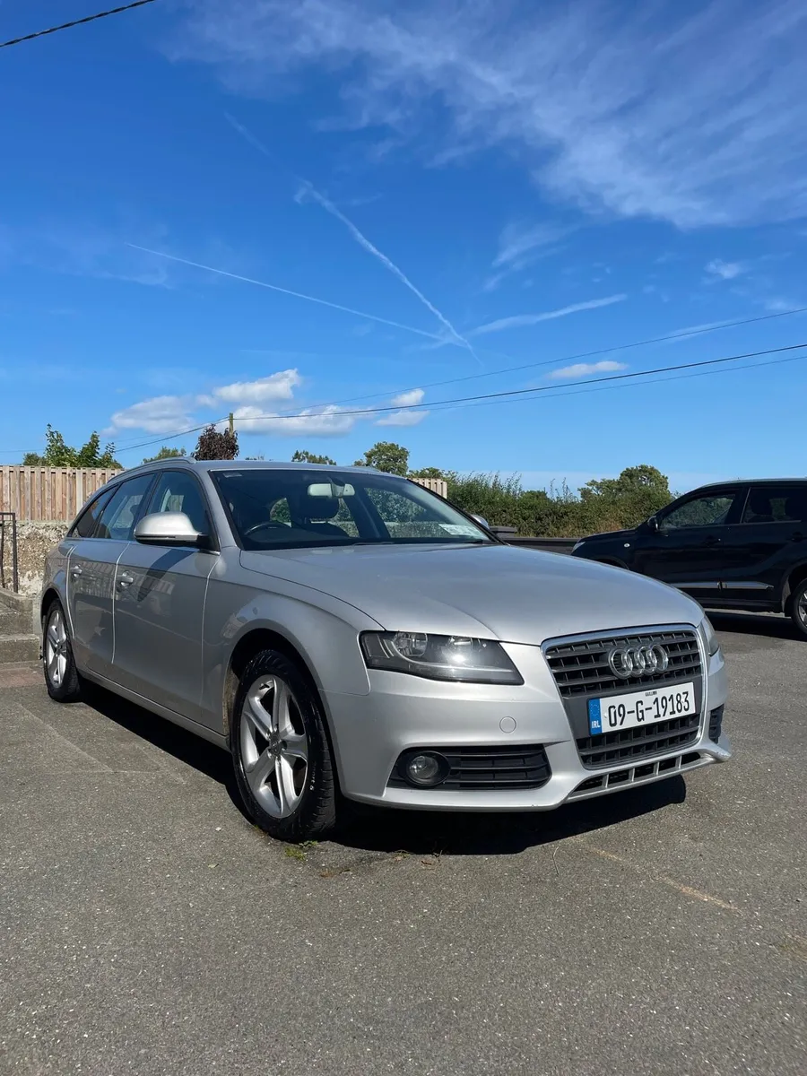 Audi a4 - Image 1