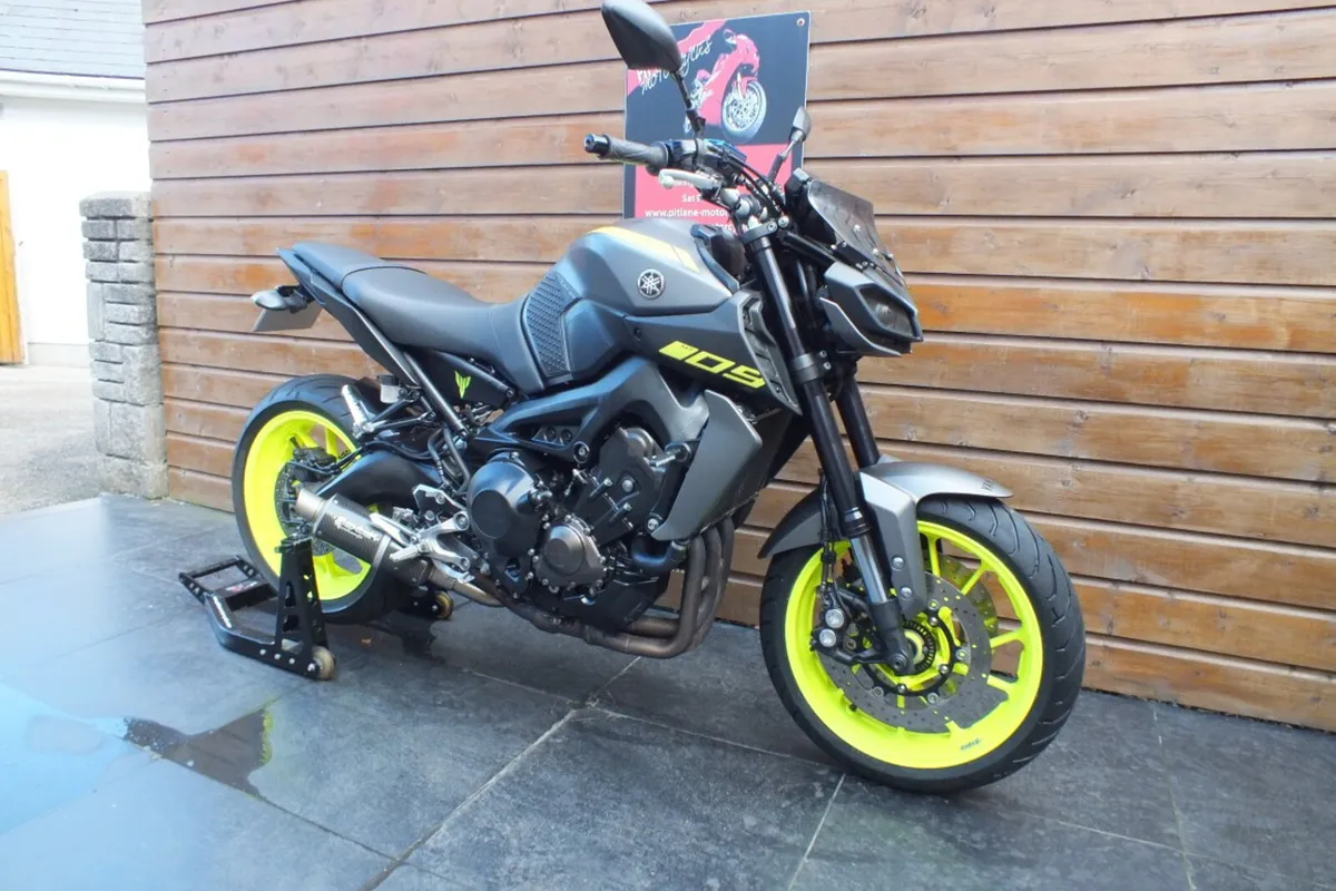2018 Yamaha MT09 (Stunning) - Image 2