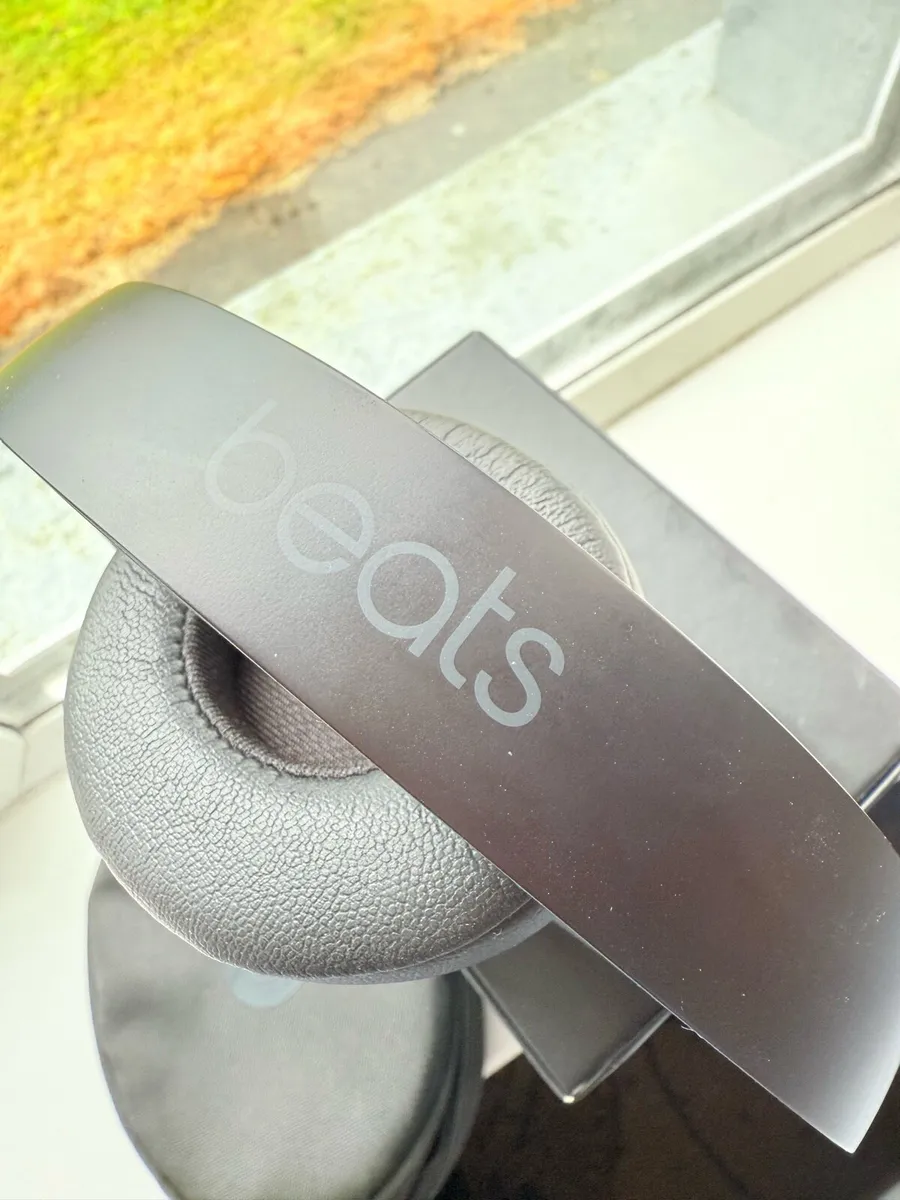 Beats Solo 3 - new - Image 3