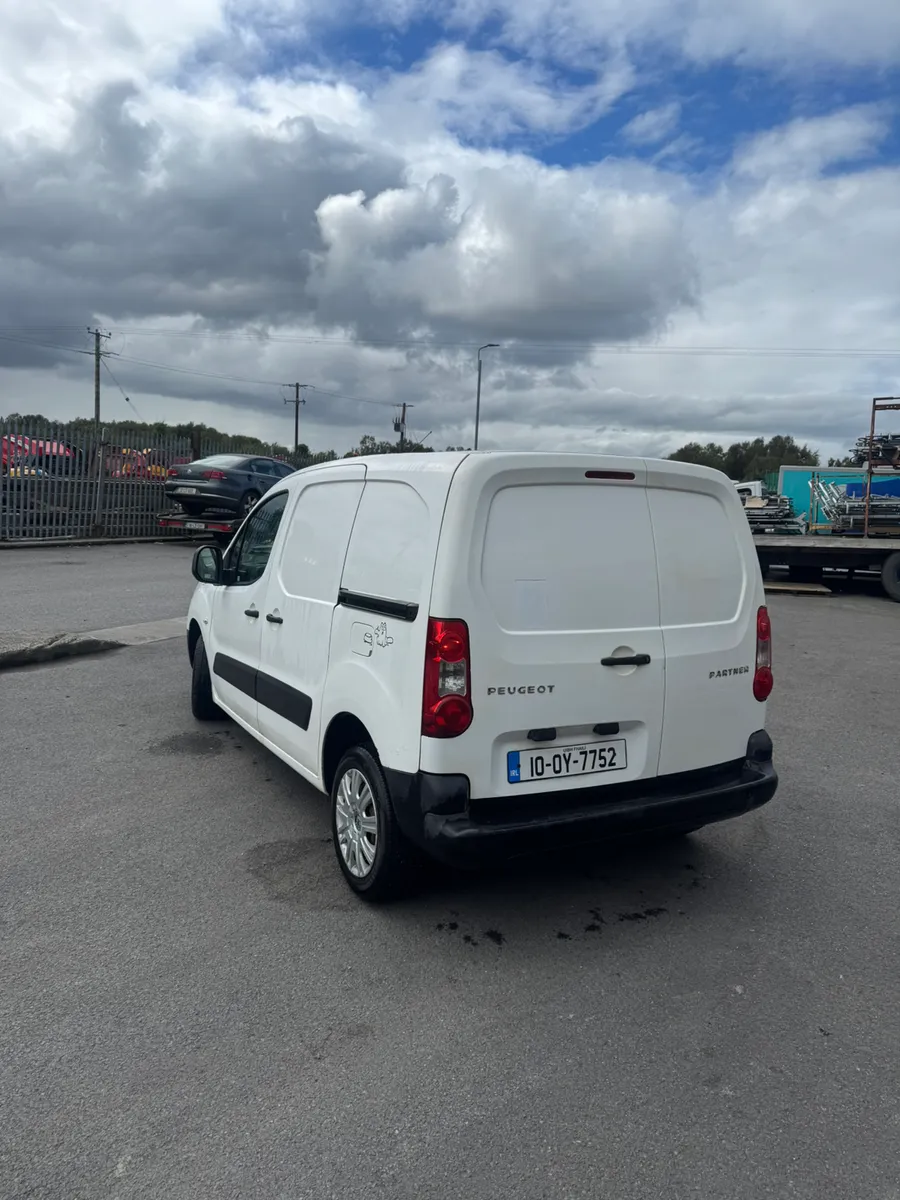 10 PEUGEOT PARTNER NEE CVTT - Image 3