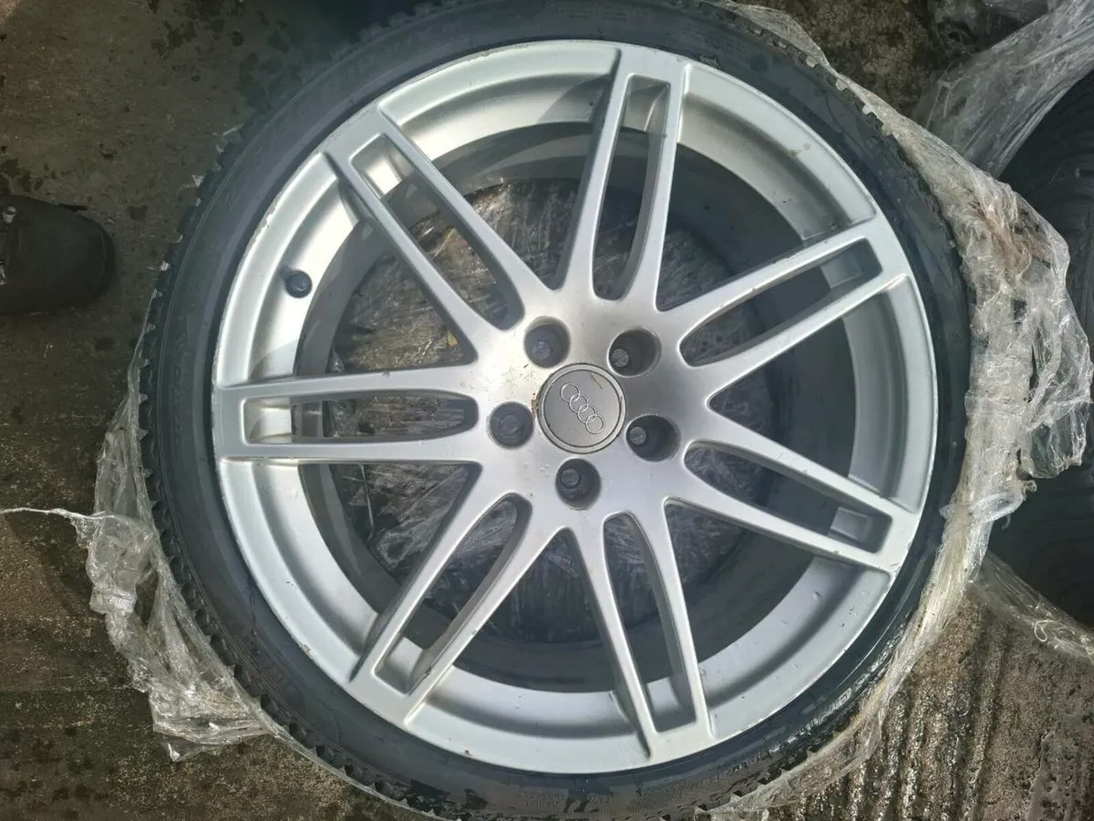 Audi Rs4 alloy wheels and tyres - Image 4