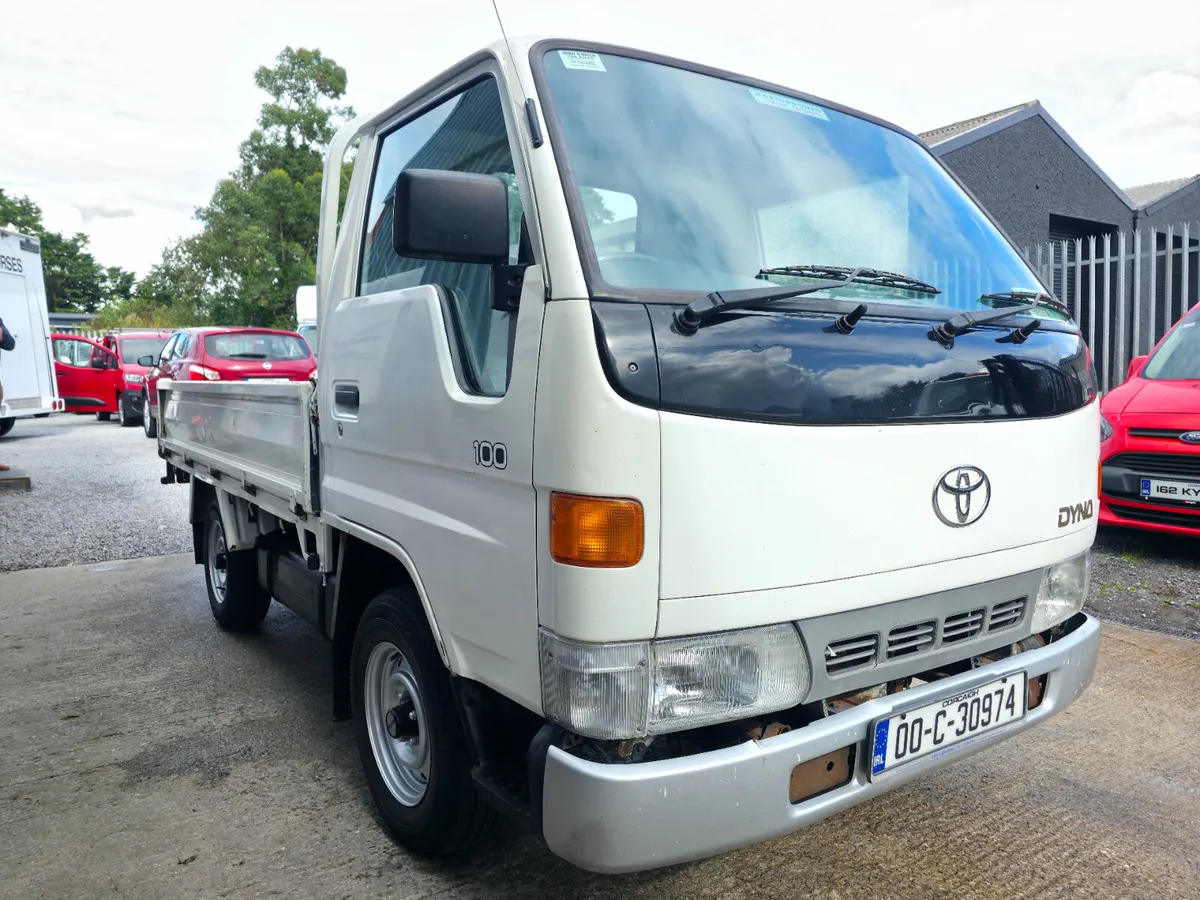 2000 Toyota Dyna ** DOE 02-26 ** - Image 4