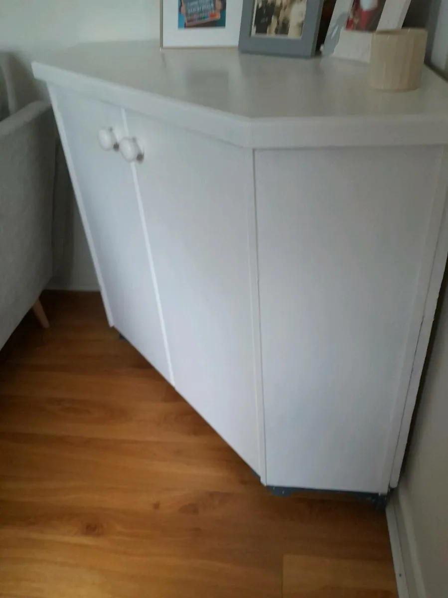 Bespoke TV/corner  unit - Image 3