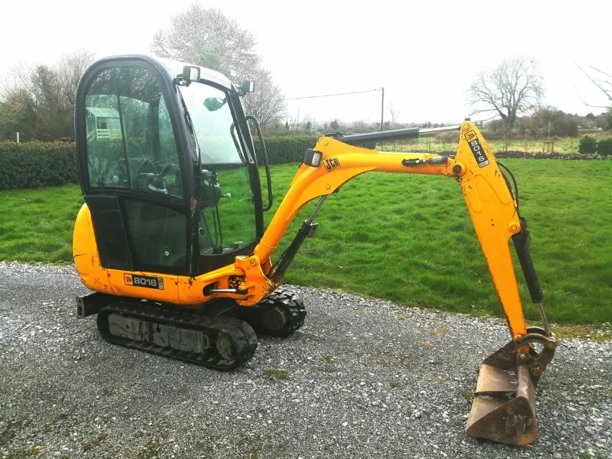 Jcb 8916 Mini Digger - Image 1