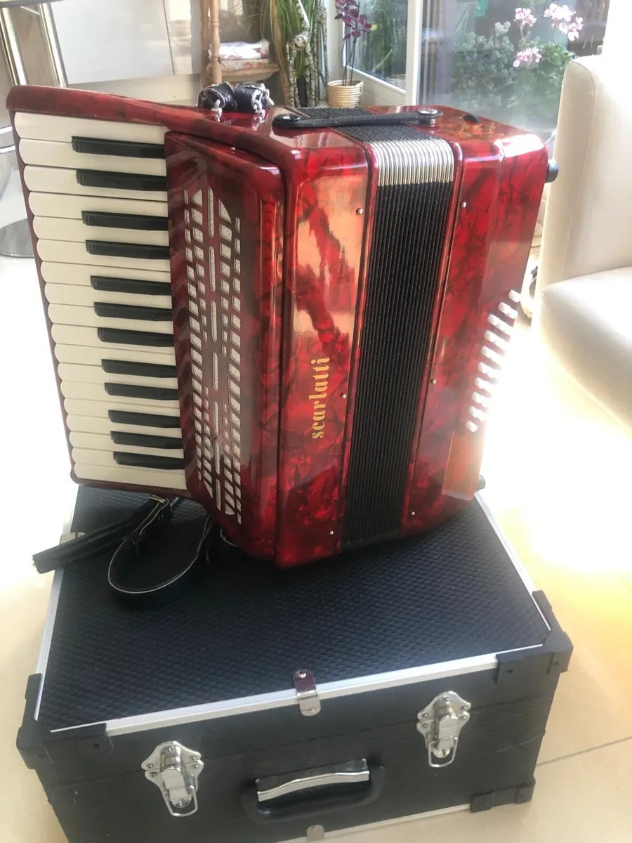 PIANO ACCORDION by SCARLATTI - Image 1