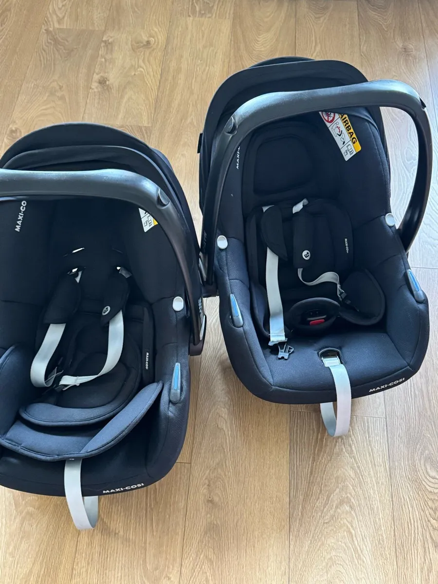 Maxi cosi car seats X2 - Image 2